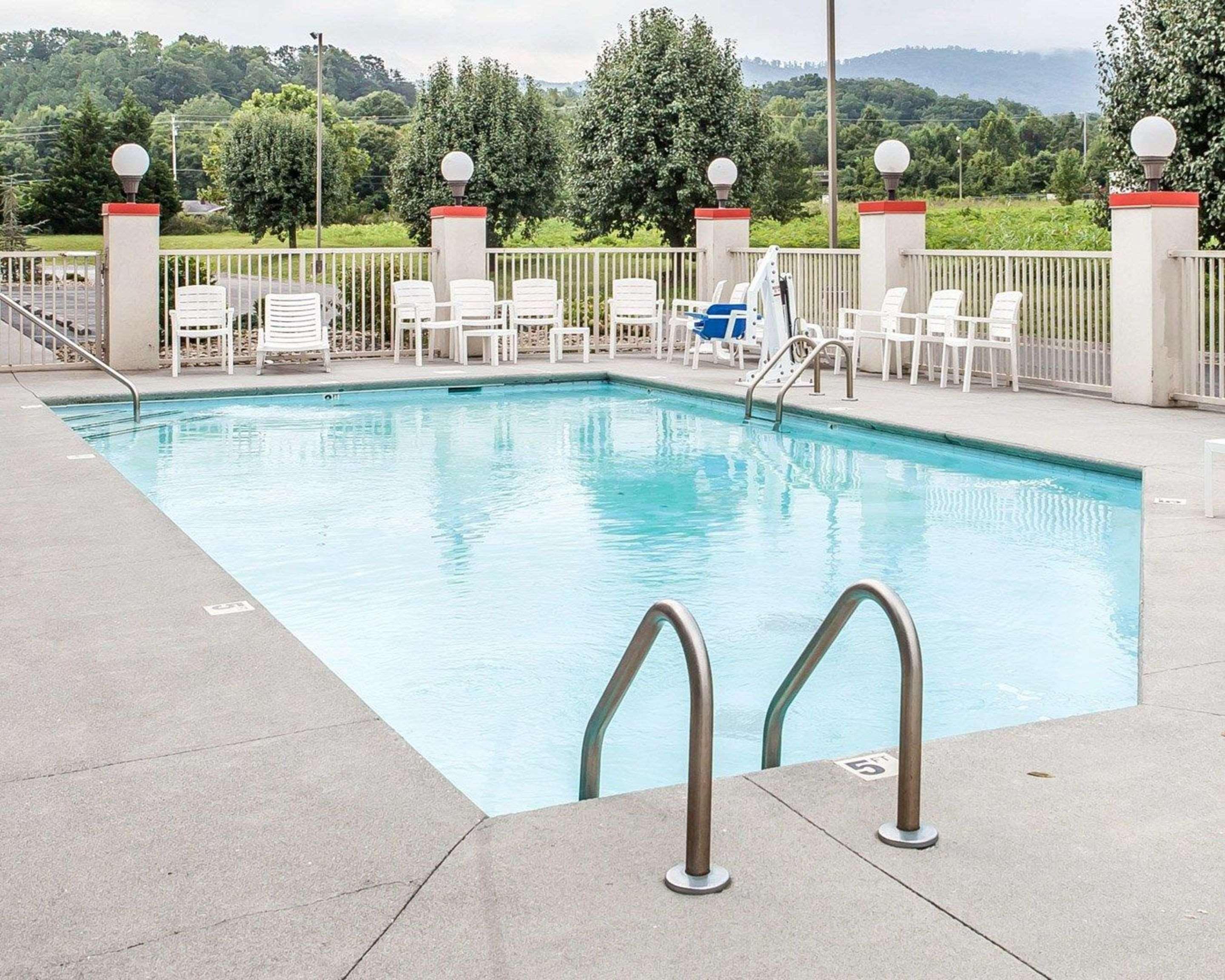 Econo Lodge Newport Dış mekan fotoğraf